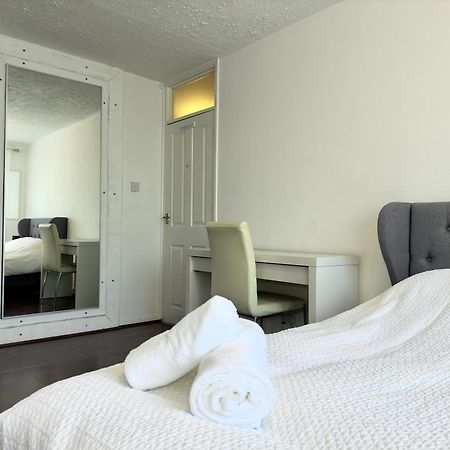 Downtown Delight Apartment เบอร์มิงแฮม ภายนอก รูปภาพ