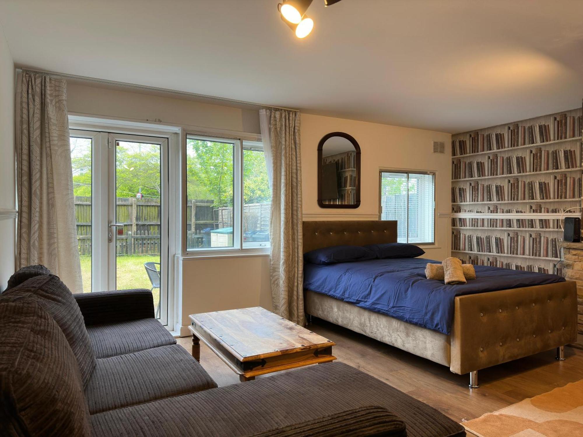 Downtown Delight Apartment เบอร์มิงแฮม ภายนอก รูปภาพ