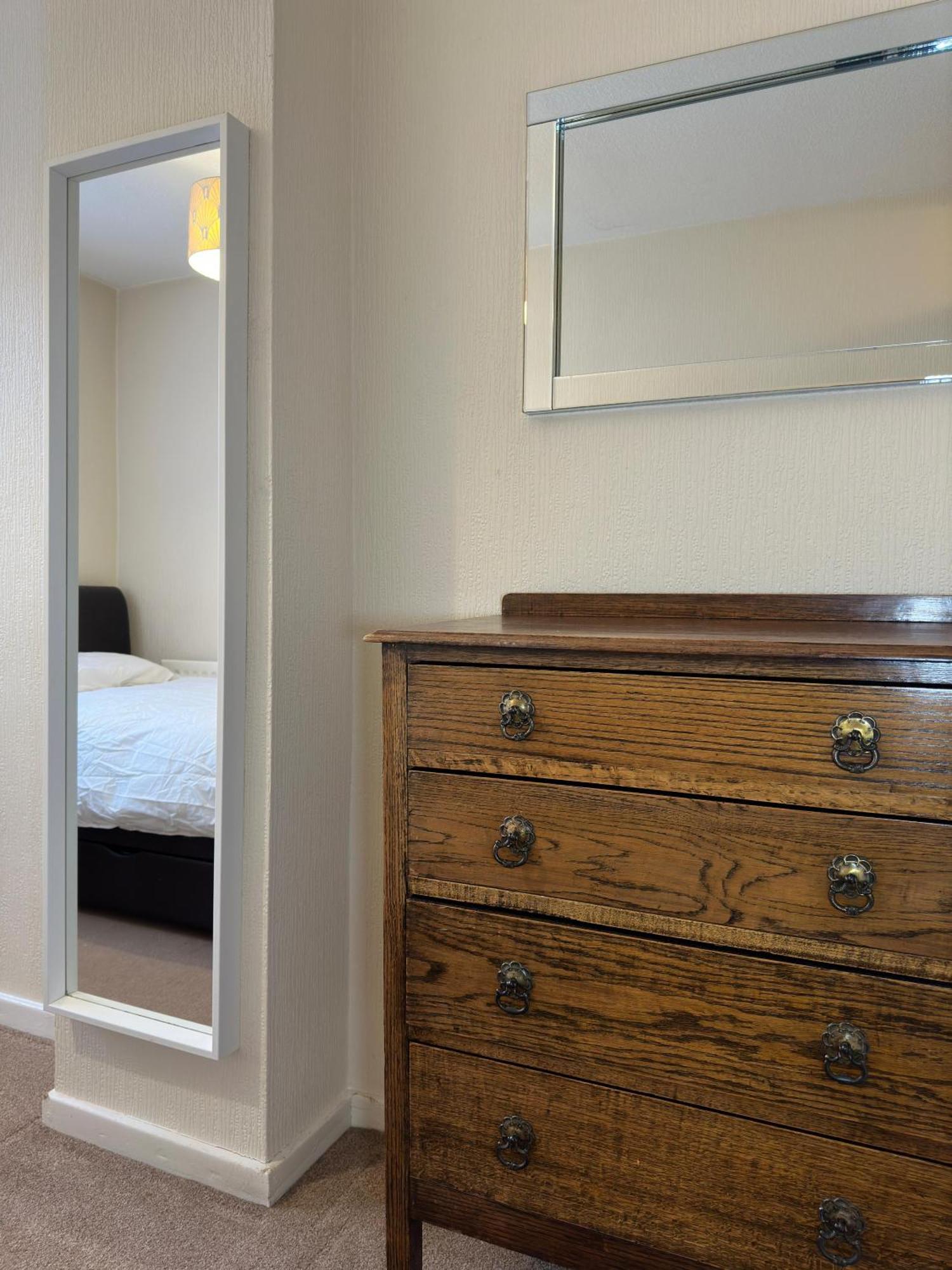 Downtown Delight Apartment เบอร์มิงแฮม ภายนอก รูปภาพ